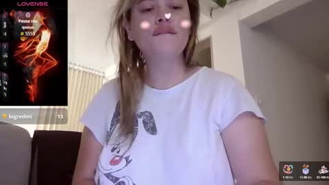 sara martinez online show from 09-16-25, 02:18