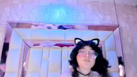 sara  online show from 03-23-26, 06:17