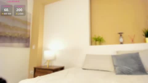 Snapshot of saramonroe1 chatting on 03-04-25, 10:38 Sara online show from 03-04-25, 10:38