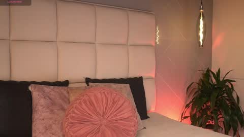 Sara online show from 03-30-26, 11:11