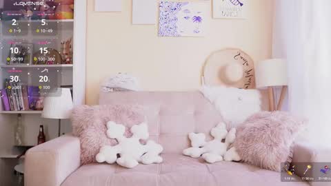 Snapshot of saraparisi_ chatting on 11-06-25, 10:21 Sara online show from 11-06-25, 10:21