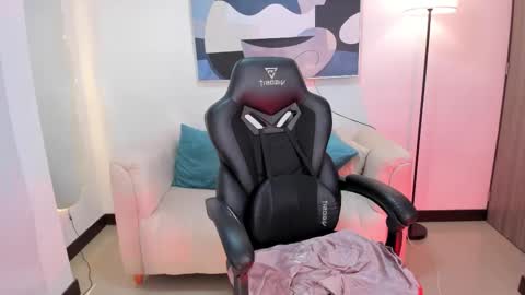 I am Sara  online show from 02-19-26, 10:17