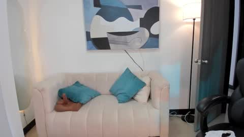 I am Sara  online show from 03-13-26, 09:10