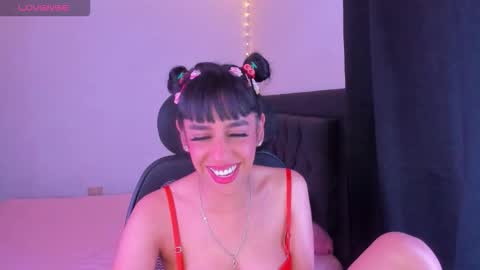 Snapshot of sarapiink chatting on 02-21-26, 02:34 Sara online show from 02-21-26, 02:34