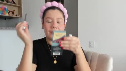 Sara  sarasmithfun by instagram online show from 01-07-25, 07:06