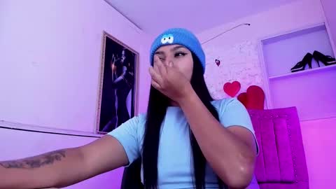 sarastonesx online show from 09-26-25, 03:43