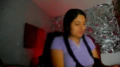 sarastonesx online show from 03-25-26, 06:19