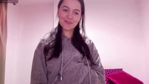 Sara   online show from 02-02-26, 09:24