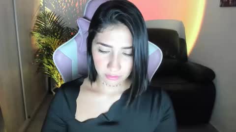 Snapshot of saratukkerr chatting on 12-02-25, 03:34 saratukkerr online show from 12-02-25, 03:34