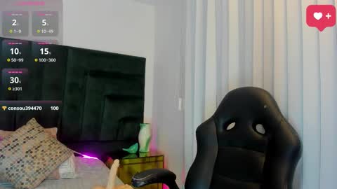      online show from 11-29-25, 01:08