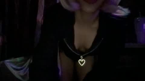 Snapshot of saraxcxo chatting on 10-07-25, 03:47 saraxcxo online show from 10-07-25, 03:47