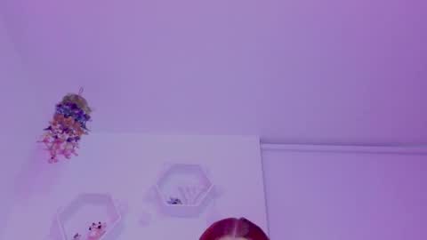 Snapshot of saray2312 chatting on 10-22-25, 11:26 Saray online show from 10-22-25, 11:26