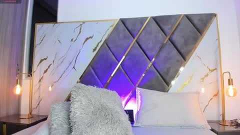 Snapshot of sarayofficial chatting on 04-28-26, 02:27 Saray Lopez online show from 04-28-26, 02:27