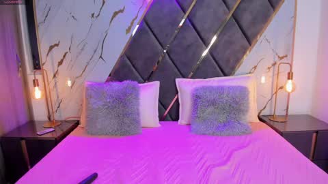 Snapshot of sarayofficial chatting on 06-03-26, 11:32 Saray Lopez online show from 06-03-26, 11:32