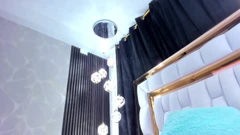 Saray online show from 09-29-25, 07:51