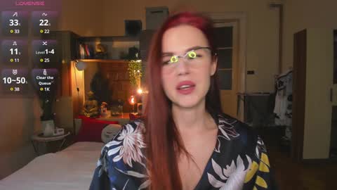 Snapshot of sargonium909 chatting on 01-05-25, 07:17 Veronika online show from 01-05-25, 07:17