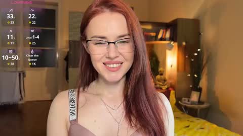 Snapshot of sargonium909 chatting on 02-25-25, 07:36 Veronika online show from 02-25-25, 07:36