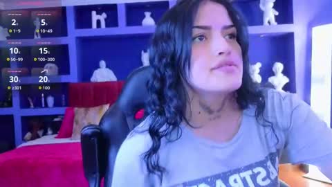Snapshot of sari_belle chatting on 09-18-25, 08:44 Sari online show from 09-18-25, 08:44