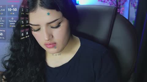 Snapshot of sari_belle chatting on 05-09-26, 04:50 Sari online show from 05-09-26, 04:50