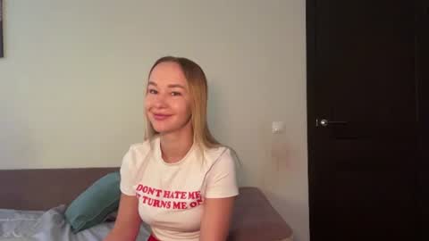 Sara online show from 07-29-26, 12:14