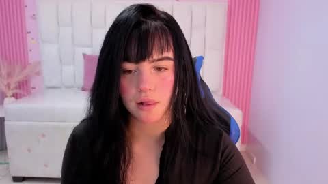 Sara  online show from 05-13-26, 08:06
