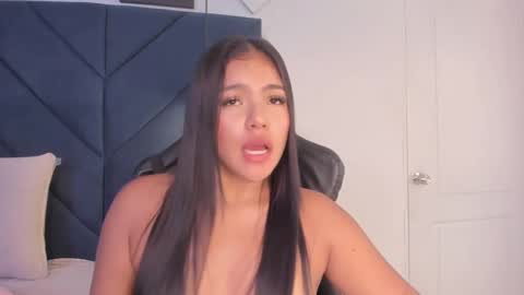 Snapshot of sarita_hills chatting on 01-03-25, 09:25 Sara online show from 01-03-25, 09:25