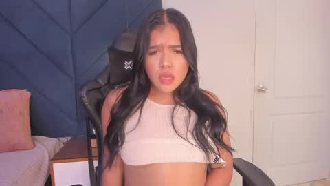 Snapshot of sarita_hills chatting on 02-13-25, 04:43 Sara online show from 02-13-25, 04:43