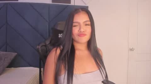 Snapshot of sarita_hills chatting on 02-22-25, 04:07 Sara online show from 02-22-25, 04:07
