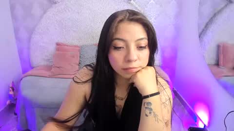 Snapshot of sarita_jane chatting on 05-01-26, 03:11 Sara online show from 05-01-26, 03:11
