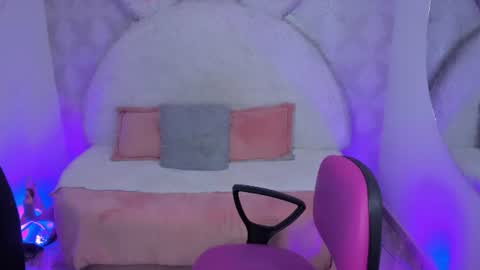 Snapshot of sarita_jane chatting on 07-23-26, 03:04 Sara online show from 07-23-26, 03:04
