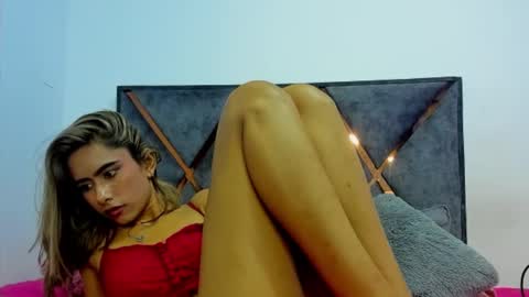 sarita_jones23 online show from 01-05-25, 08:21