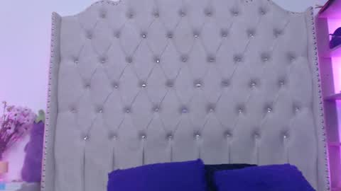 Snapshot of sarita_multisquirt chatting on 12-12-24, 11:47 Sara online show from 12-12-24, 11:47