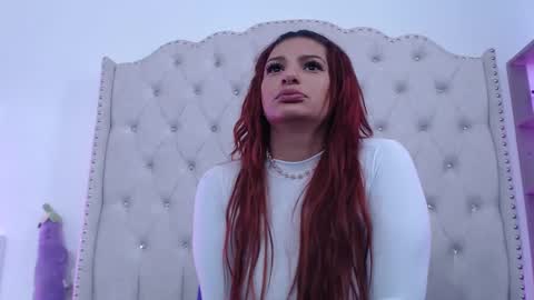 Snapshot of sarita_multisquirt chatting on 01-13-25, 09:52 Sara online show from 01-13-25, 09:52