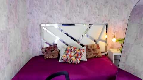 sarah online show from 10-29-25, 07:59