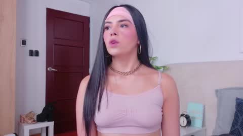 Sara online show from 11-06-25, 08:21