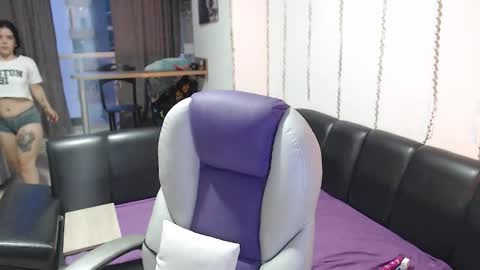 Snapshot of saritaprincess chatting on 09-14-25, 11:04 Sara online show from 09-14-25, 11:04