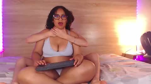 Sasha Y Felipe online show from 06-30-26, 04:02