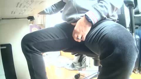 Snapshot of saschaalesi1976 chatting on 10-27-25, 12:53 saschaalesi1976 online show from 10-27-25, 12:53