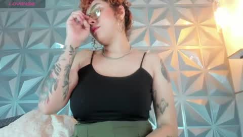 Snapshot of sasha__velvet_ chatting on 07-13-26, 04:59 Sasha online show from 07-13-26, 04:59