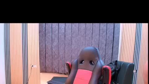 Snapshot of sasha_and_lia chatting on 05-23-26, 01:37 sasha_and_lia online show from 05-23-26, 01:37