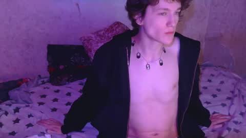 Snapshot of sasha_bb21 chatting on 05-18-26, 08:25 sasha_bb21 online show from 05-18-26, 08:25
