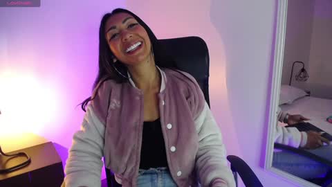 Snapshot of sasha_brattz chatting on 01-07-25, 09:07 Sasha Brattz online show from 01-07-25, 09:07