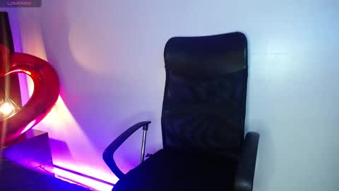 Snapshot of sasha_brattz chatting on 02-15-25, 05:28 Sasha Brattz online show from 02-15-25, 05:28