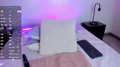 Snapshot of sasha_brattz chatting on 09-19-25, 05:42 Sasha Brattz online show from 09-19-25, 05:42