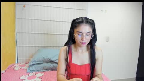 Snapshot of sasha_jonne chatting on 09-13-25, 10:31 sasha_jonne online show from 09-13-25, 10:31