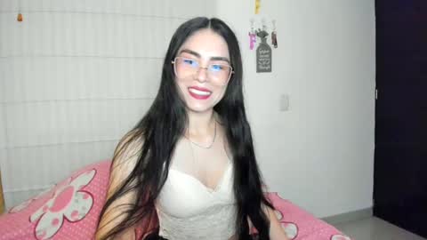 Snapshot of sasha_jonne chatting on 09-24-25, 11:52 sasha_jonne online show from 09-24-25, 11:52