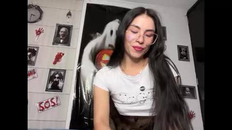 Snapshot of sasha_jonne chatting on 10-16-25, 12:11 sasha_jonne online show from 10-16-25, 12:11