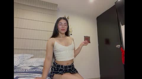 Snapshot of sasha_jonne chatting on 11-29-25, 03:20 sasha_jonne online show from 11-29-25, 03:20