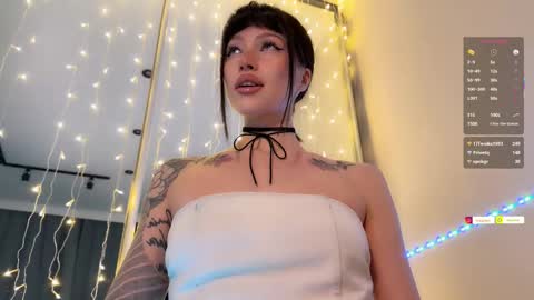 Snapshot of sasha_suprapro chatting on 01-12-26, 09:31 Hi everyone my name is Sasha online show from 01-12-26, 09:31