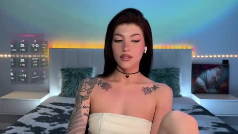 Snapshot of sasha_suprapro chatting on 04-27-26, 04:49 Hi everyone my name is Sasha online show from 04-27-26, 04:49